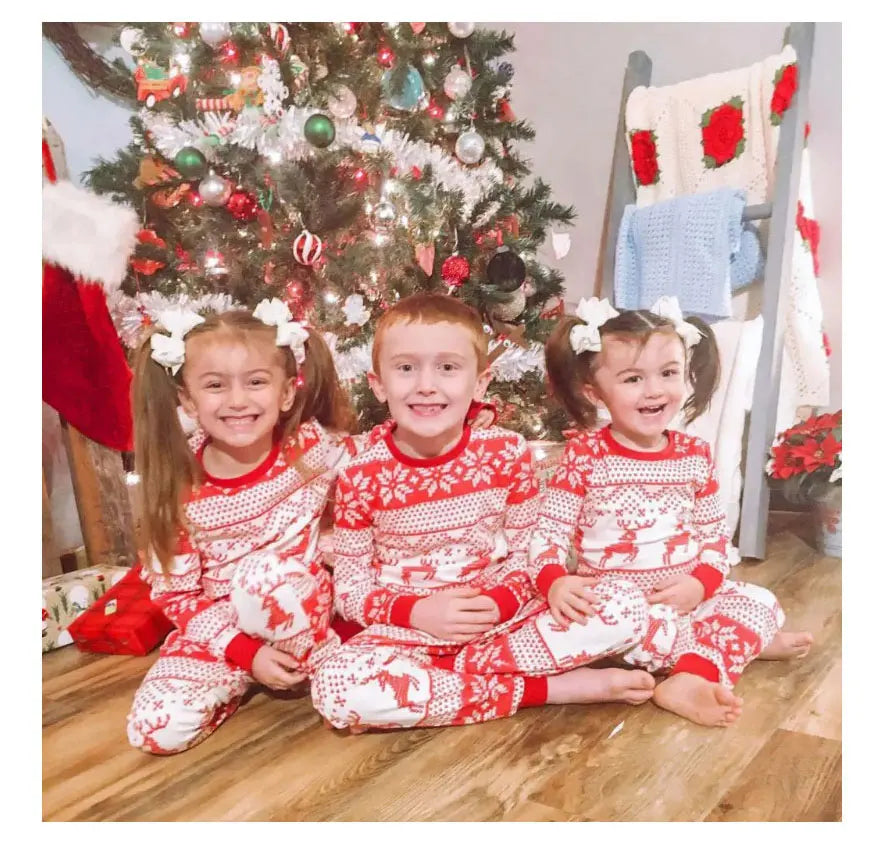 2025 New Family Christmas Pajamas Mom Dad Kids Matching Clothing Set Baby Romper Pjs Soft Loose 2 Pieces Suit Homewear Xmas Look